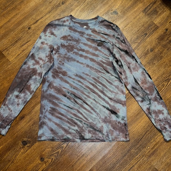 Nike Tee Long Sleeve Gray, Brown Black Stripe Tie-Dye Shirt Black Logo Size L - Picture 2 of 11